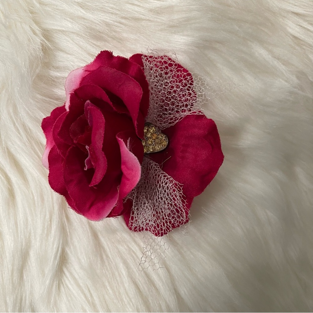 ✨PinUp Vintage Inspired Retro Rockabilly Deep Pink with White Tulle Hair Flower